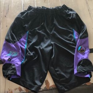 Jordan Retro 8 shorts